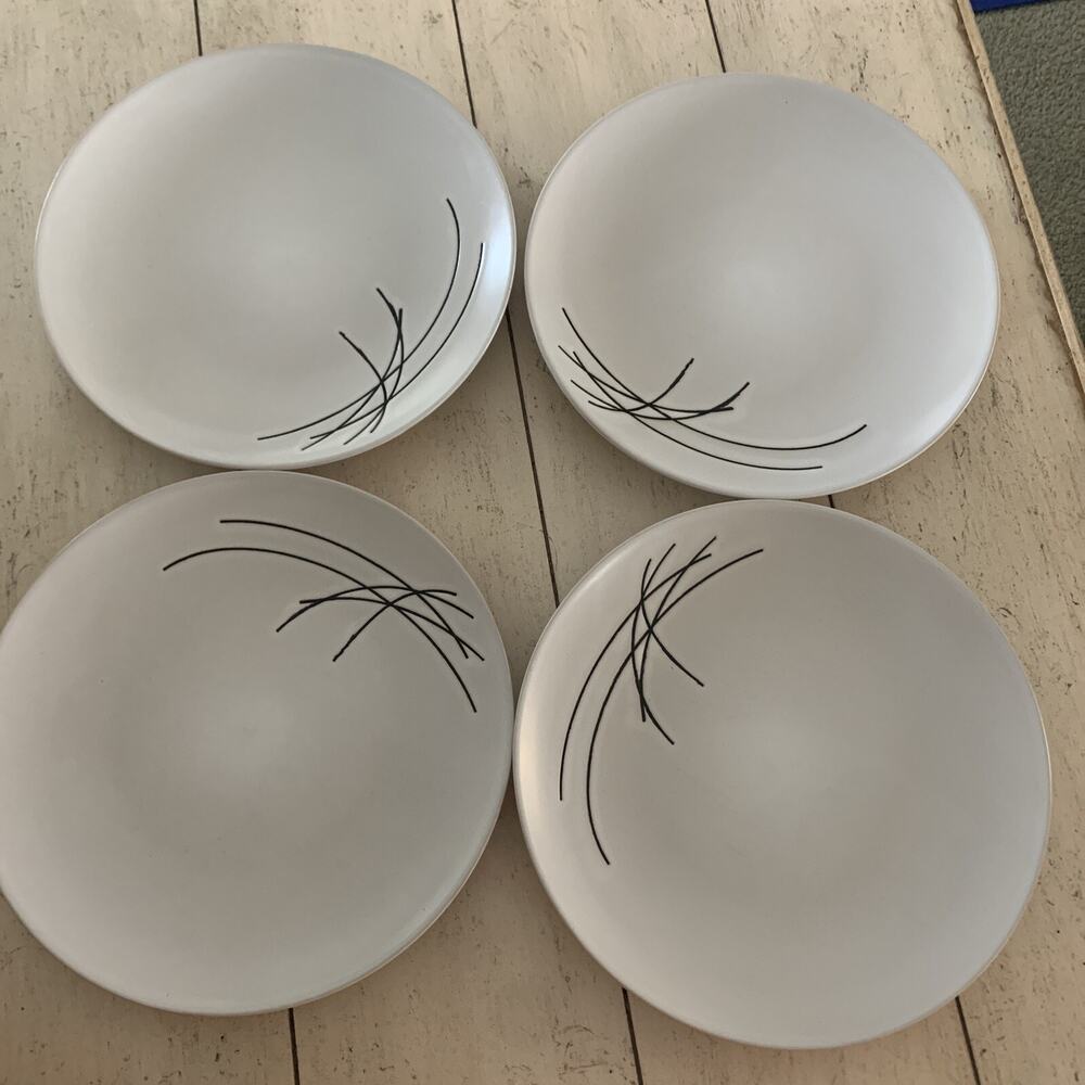 Crofton Dinner Plates set of 4 Aldi Abstract Black White Japanese Design